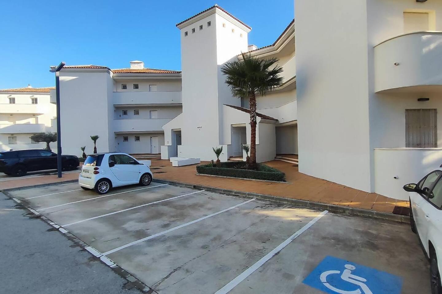 Atico Familiar Vistas Al Mar Apartment Manilva Ngoại thất bức ảnh